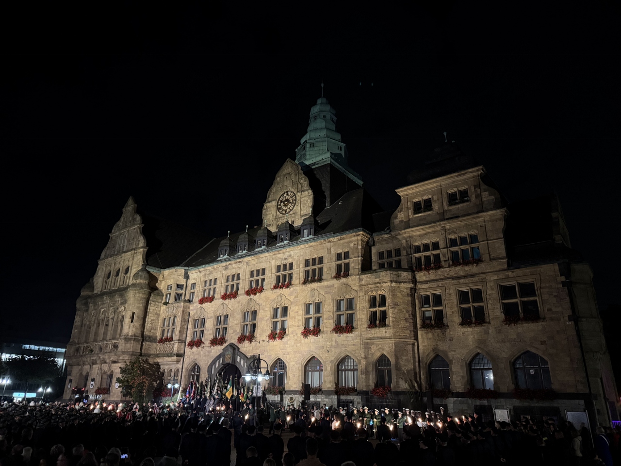 Zapfenstreich zur Verabschiedung von Bürgermeister Tesche